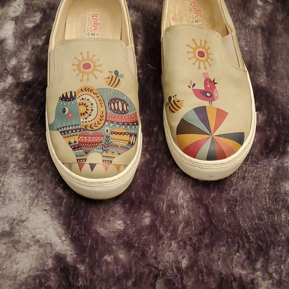 goby Shoes - Gobi circus print slip on sneakers